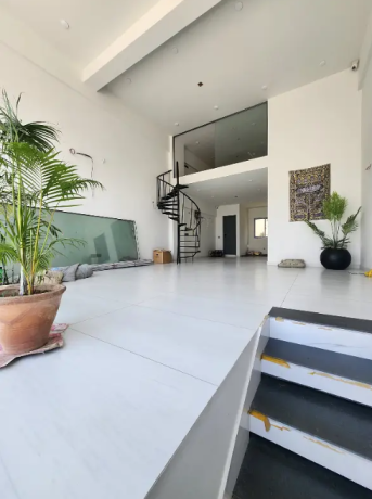 100-yards-building-for-rent-very-close-access-to-khy-shaheen-big-0